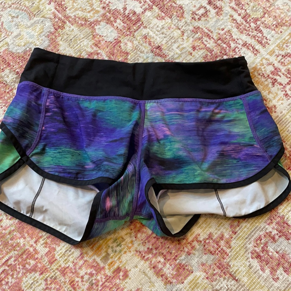 LIMITED EDITION PRINT Speed up shorts